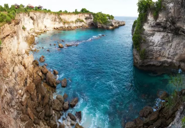 Explore Nusa Dua Kuta Ubud Bali Tour Package